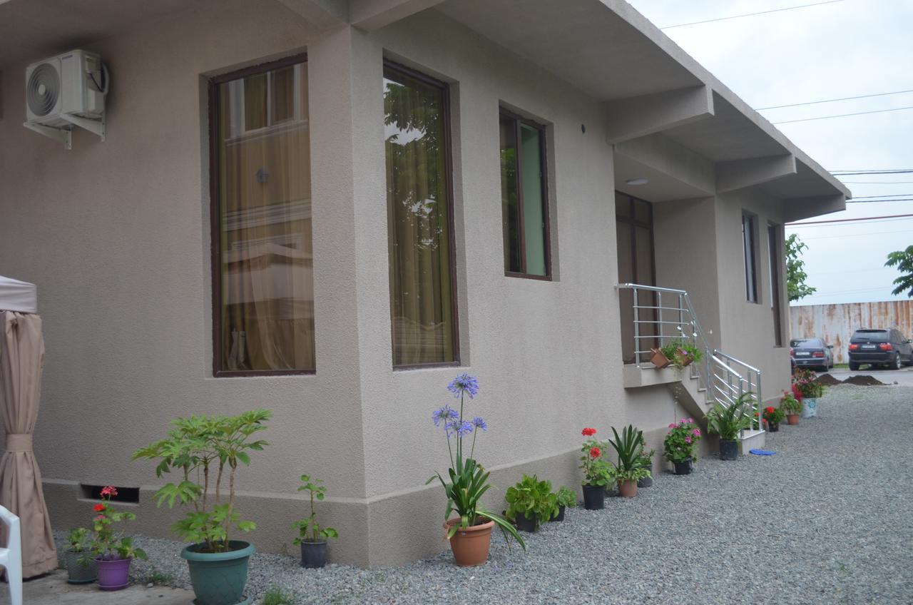 Lia Guest House Kobuleti Luaran gambar